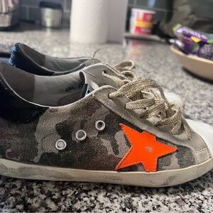 Golden Goose Sneakers